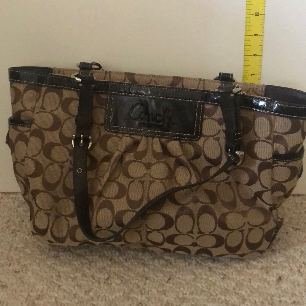 Coach jacquard and leather pleat tote F14281